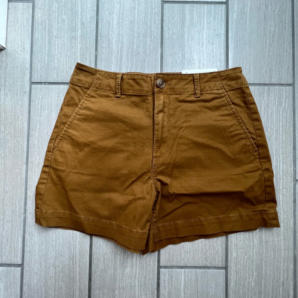 Loft | Curvy Fit Washed Twill Shorts in Bronze Brown